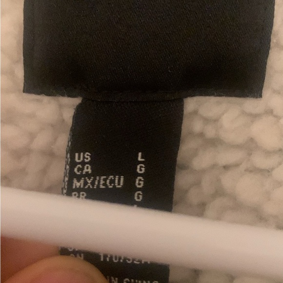 Forever 21 Women's Plaid Sherpa Fleece Lined Button Front Jacket - Picture 3 of 3